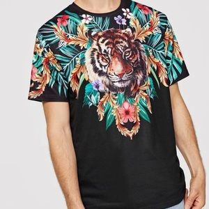 Tiger and flowers t-shirt